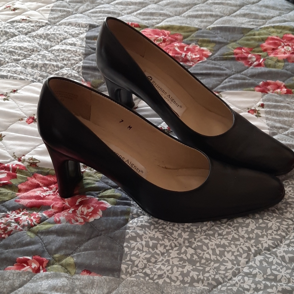 Black leather dress shoe
